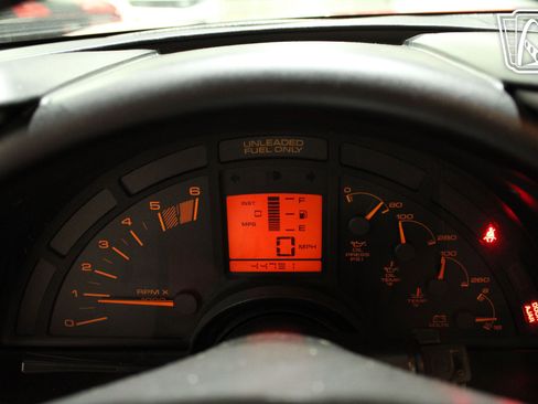 Used 1990 Chevrolet Corvette Coupe image 34