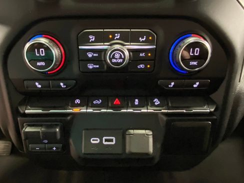 Used 2020 Chevrolet Silverado 1500 RST w/ True North Edition AWD/4WD image 21
