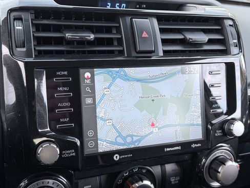 Used 2024 Toyota 4Runner TRD Off-Road Premium image 26