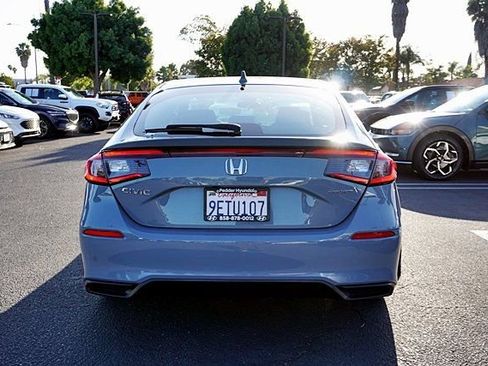 Used 2023 Honda Civic Sport image 9