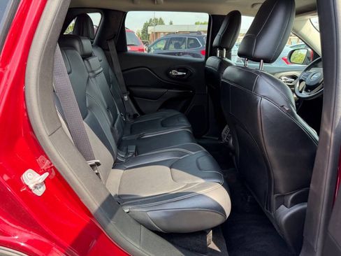 Used 2014 Jeep Cherokee Limited FWD image 16