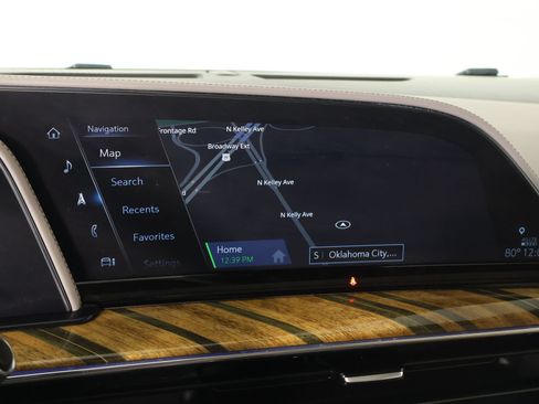 Used 2021 Cadillac Escalade Sport Platinum w/ LPO, ONYX Package AWD/4WD image 7
