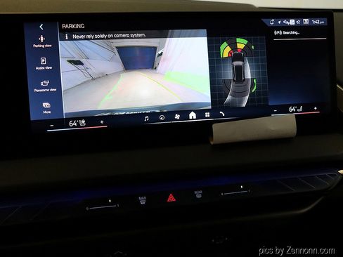 Used 2025 BMW X3 xDrive30i w/ Convenience Package image 19