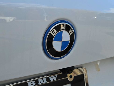 Used 2026 BMW X5 xDrive50e w/ M Sport Package AWD/4WD image 12