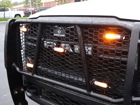 Used 2022 RAM 3500 Tradesman AWD/4WD image 11