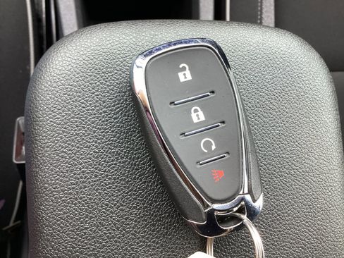 Used 2024 Chevrolet TrailBlazer LT w/ Driver Confidence Package FWD image 32