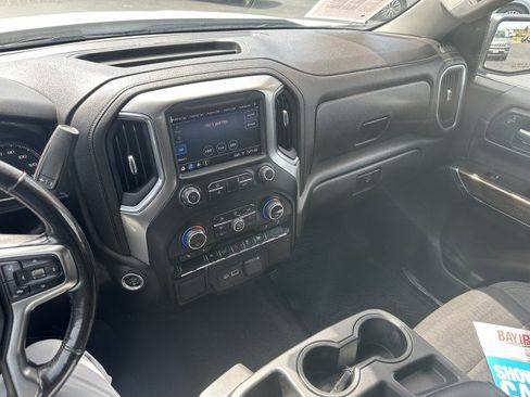 Used 2021 Chevrolet Silverado 1500 LT image 16
