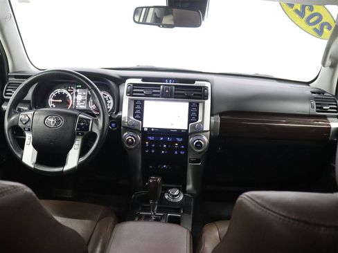 Used 2022 Toyota 4Runner Limited AWD/4WD image 28