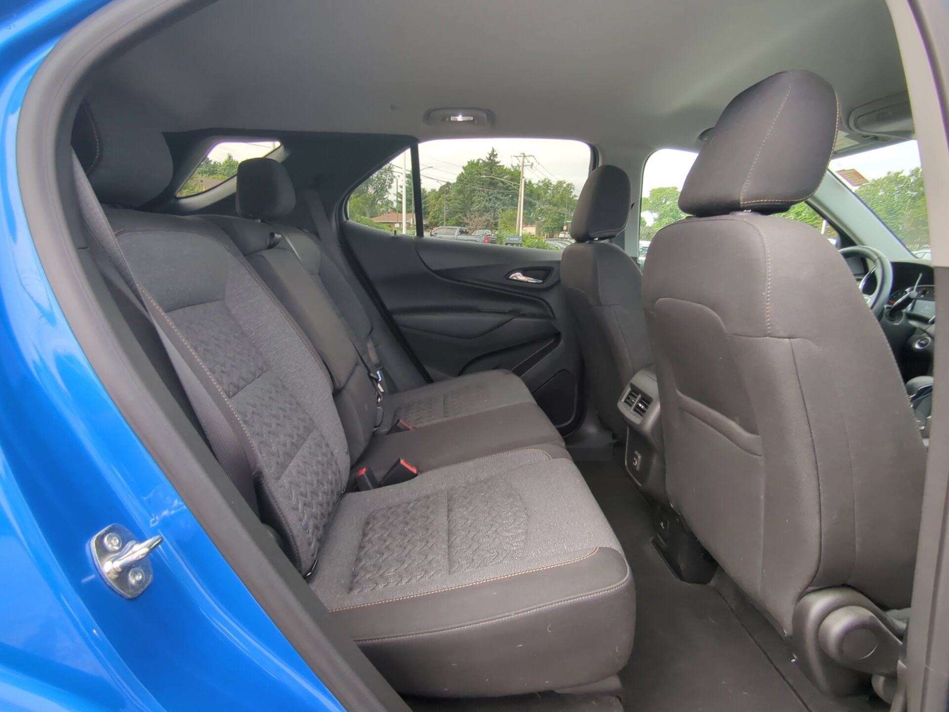 Used 2024 Chevrolet Equinox LT FWD image 9