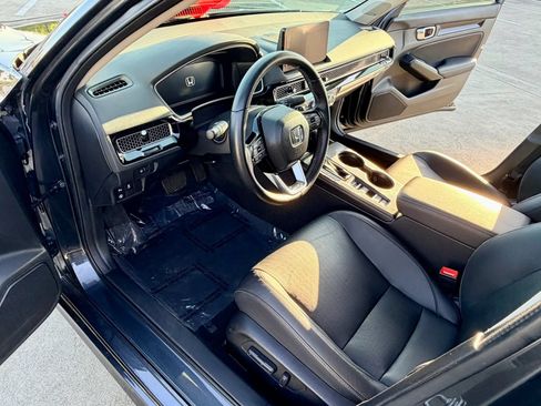 Used 2023 Honda Civic Touring image 20