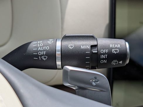 Used 2023 Land Rover Range Rover SE AWD/4WD image 42