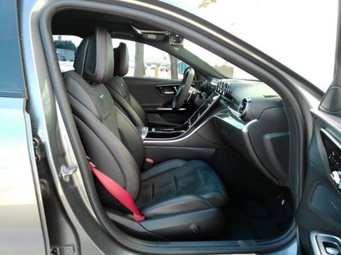 Used 2023 Mercedes-Benz C 43 AMG 4MATIC Sedan image 22