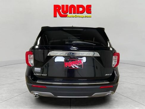 Used 2023 Ford Explorer Limited w/ Equipment Group 301A AWD/4WD image 4