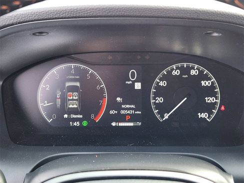 Used 2025 Honda HR-V Sport image 17