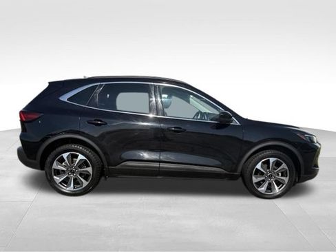 Used 2024 Ford Escape Platinum AWD/4WD image 19