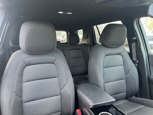 Used 2025 Chevrolet Equinox LT FWD image 35