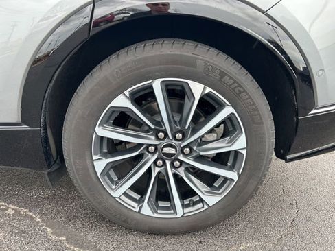 Used 2024 Cadillac Lyriq Sport w/ LPO, Floor Liner Package AWD/4WD image 12