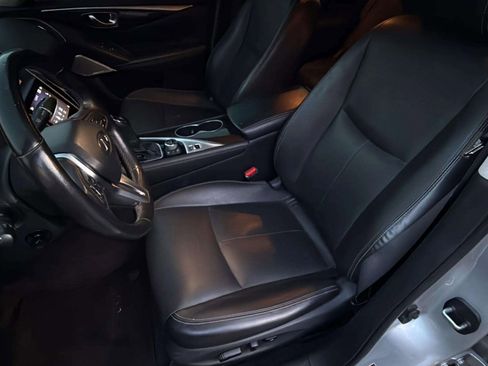 Used 2018 INFINITI Q50 Luxe w/ Sensory Package (Luxe) image 16