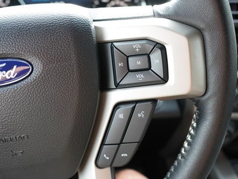 Certified 2019 Ford F150 Lariat AWD/4WD image 35