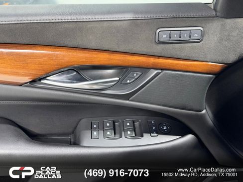 Used 2019 Cadillac Escalade Luxury RWD image 19