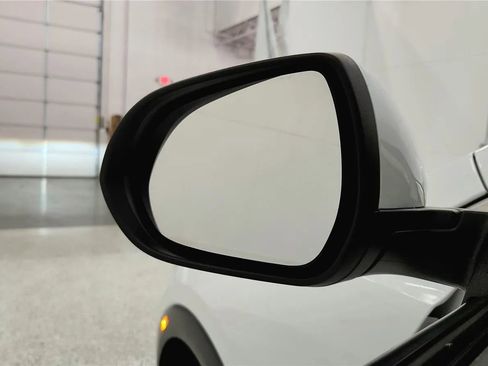 Used 2023 Buick Encore GX Essence w/ Experience Buick Package FWD image 30