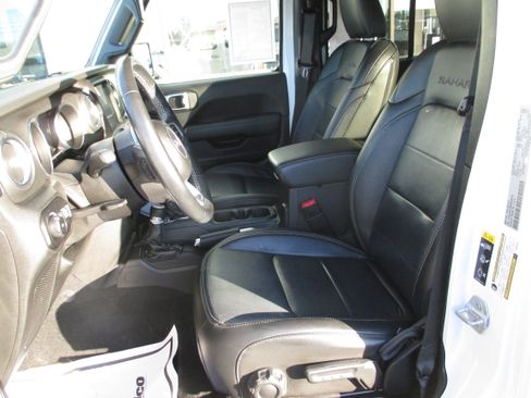 Used 2021 Jeep Wrangler Unlimited Sahara image 14
