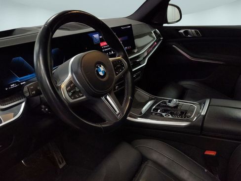 Certified 2024 BMW X5 M60i image 4
