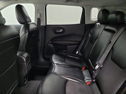 Used 2020 Jeep Compass Latitude AWD/4WD image 18