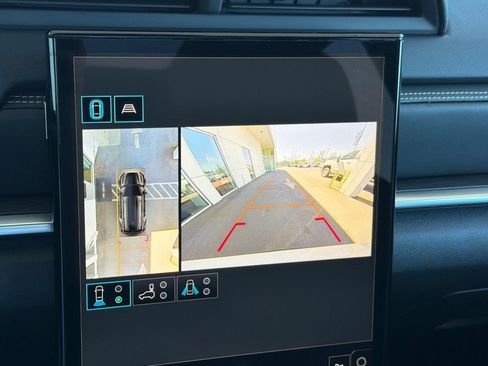 New 2026 GMC Terrain Elevation AWD/4WD image 16