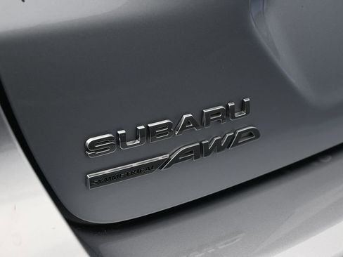 Used 2024 Subaru Crosstrek 2.0i Premium image 32