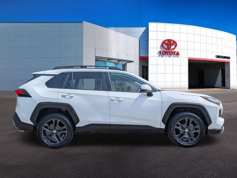 Used 2024 Toyota RAV4 Adventure AWD/4WD image 8