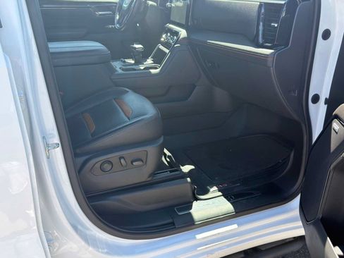 Used 2023 GMC Sierra 1500 AT4 AWD/4WD image 29