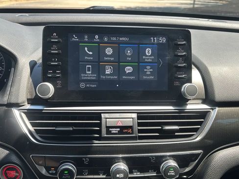 Used 2022 Honda Accord Sport image 11