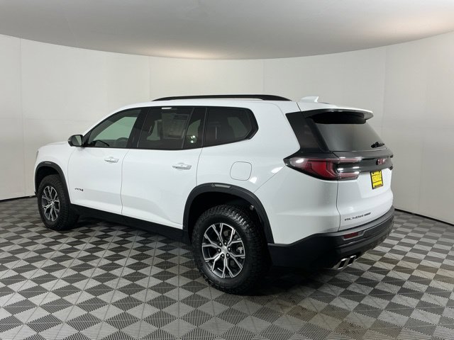 Used 2025 GMC Acadia AT4 w/ Luxury Package AWD/4WD image 7