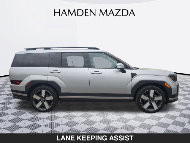 Used 2024 Hyundai Santa Fe Limited AWD/4WD image 2
