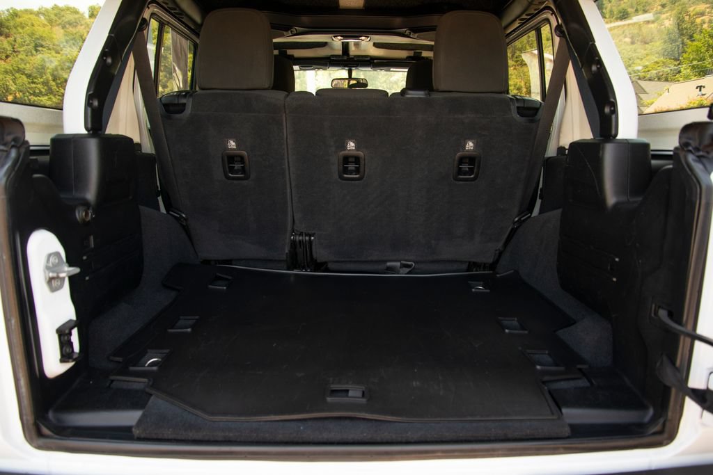 Used 2020 Jeep Wrangler Unlimited Rubicon AWD/4WD image 22