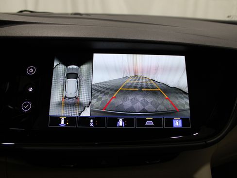 Used 2023 Buick Envision Avenir image 22