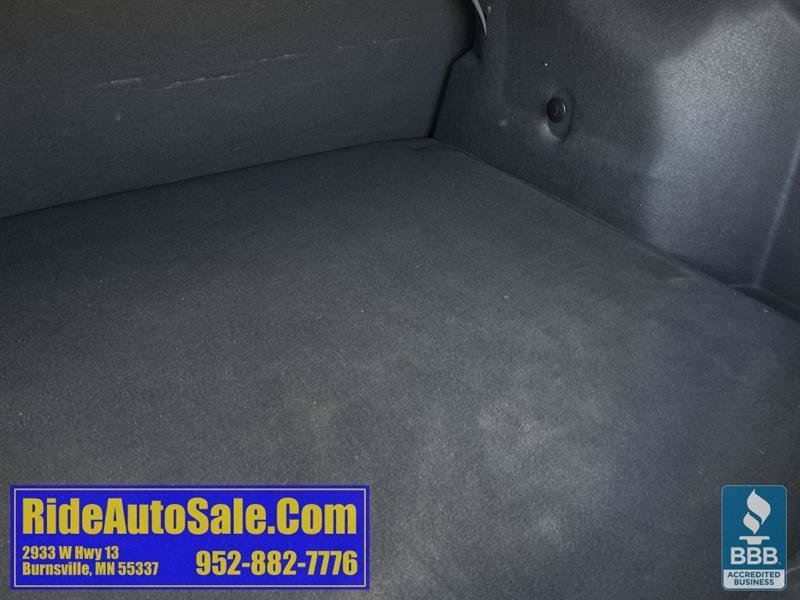 Used 2014 Ford Focus SE w/ SE Winter Package FWD image 29