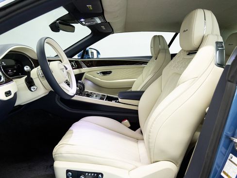 New 2026 Bentley Continental GTC AWD/4WD image 11