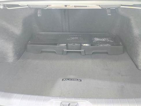 Certified 2023 Nissan Pathfinder SL w/ Black Appearance Package FWD image 57
