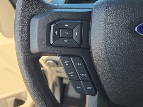 Used 2016 Ford F150 XLT w/ Equipment Group 302A Luxury image 22