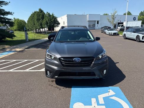 Used 2020 Subaru Outback Onyx Edition XT AWD/4WD image 8