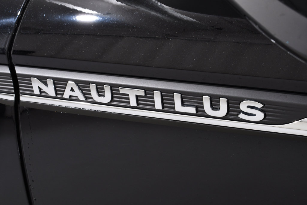 Used 2023 Lincoln Nautilus Reserve w/ Equipment Group 202A AWD/4WD image 22