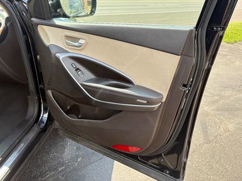 Used 2013 Hyundai Santa Fe Sport AWD/4WD image 26