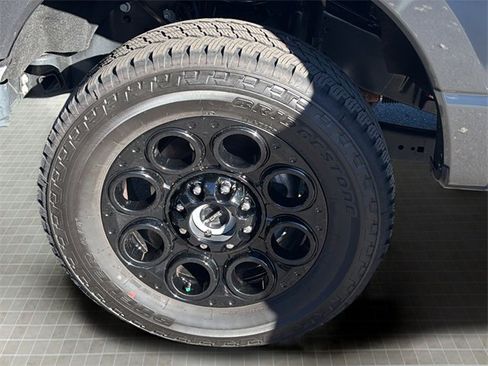 Used 2025 Ford F250 XLT w/ Black Appearance Package image 43