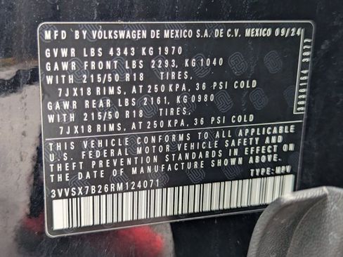 Used 2024 Volkswagen Taos SE image 27