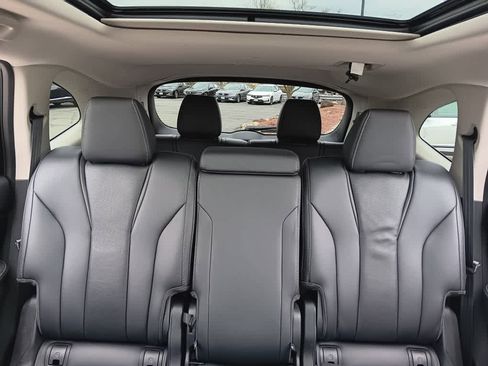 Used 2023 Acura MDX SH-AWD w/ Technology Package image 10