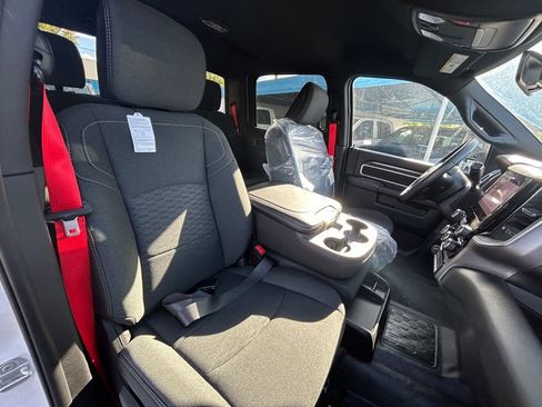 New 2025 RAM 3500 Big Horn image 32