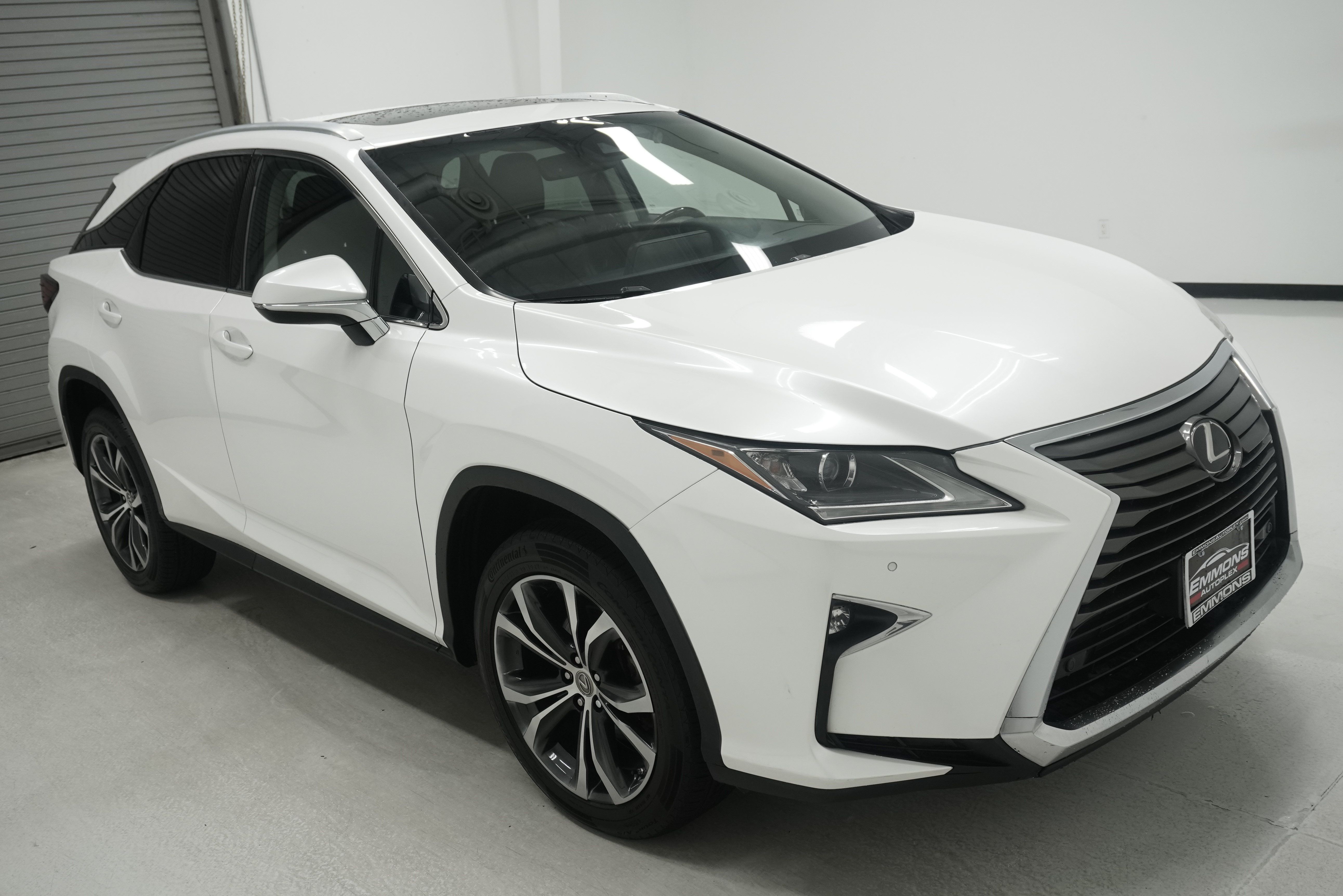 Used 2017 Lexus RX 350 FWD w/ Premium Package image 3