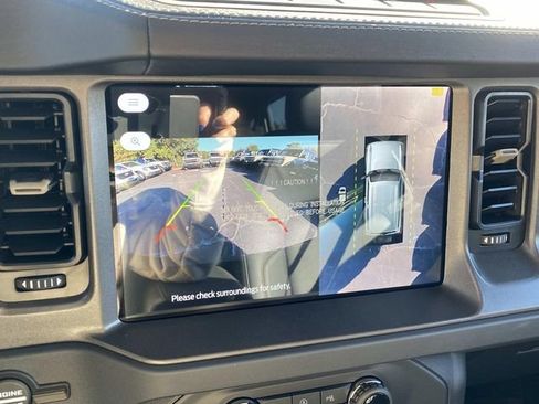 New 2025 Ford Bronco Badlands image 19